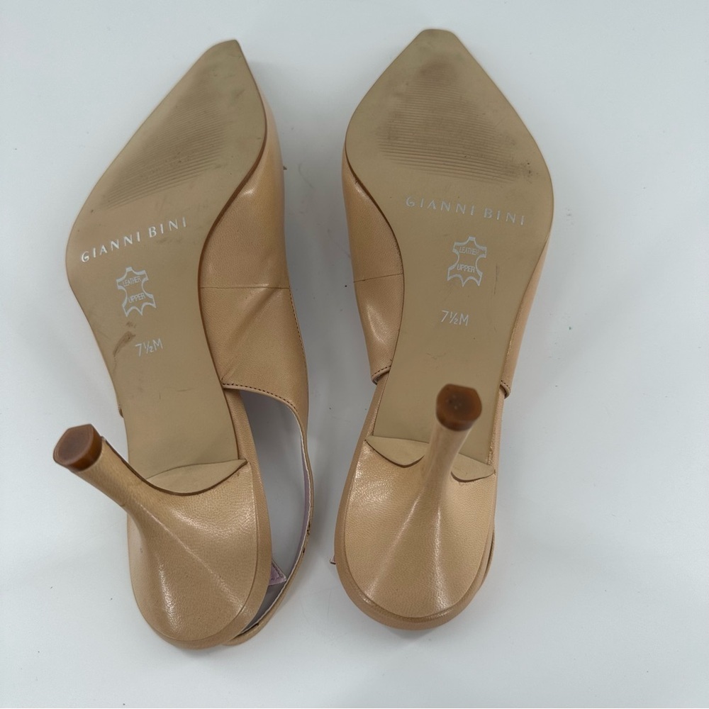 Gianni Bini womens heels size 7.5 tan leather pointy toe career old money - Picture 8 of 14